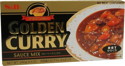 S&B Golden Curry Hot 240g