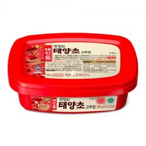 CJ Haechandle Gochujang (Hot Pepper Paste)